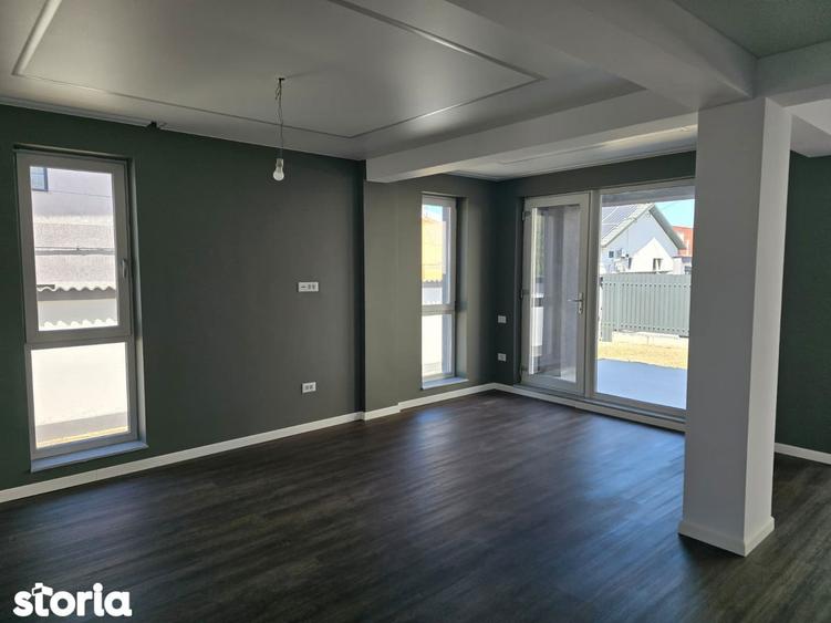 Vila de vanzare in Palazu Mare zona centrala - 2