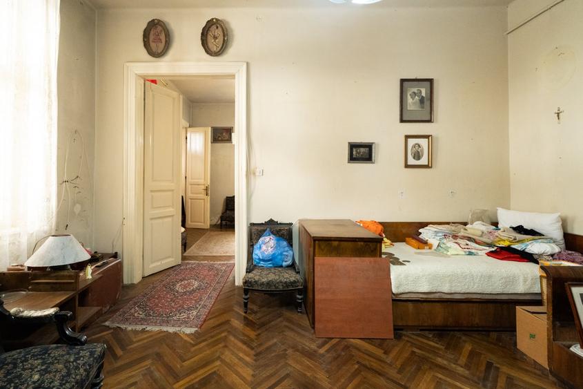 Apartament cu 2 camere semidecomandat în Horea