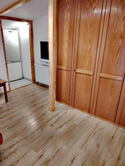 1camera Punctele Cardinale -Popa Șapcă ,fără comision - 5