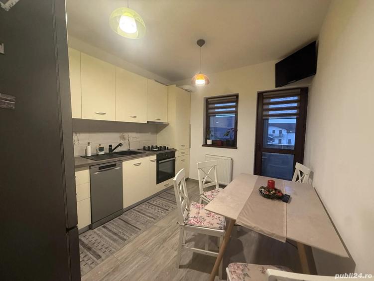 De vanzare apartament 2 camere decomandat Sanpetru Residence - 2