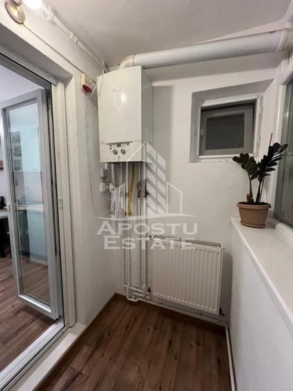 Apartament cu 2 camere semidecomandat, mobilat în Dacia