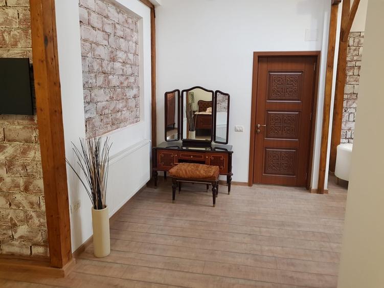 Mansardă în vila zona Dinamo - 4