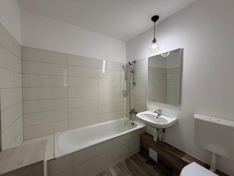 Apartament 3 camere ,zona Ursus B-dul Traian - 5