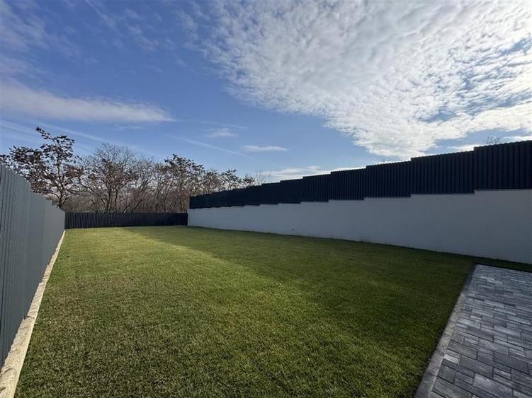 Casa Tip Duplex  D + P+ ET, 612 mp teren,situata in cartierul Borhanci! - 9