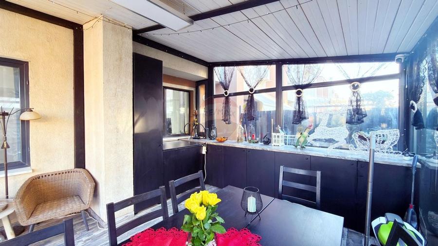 Vila 4 camere | Teren 251 mp | 2 parcari | 10 min Metrou - 39