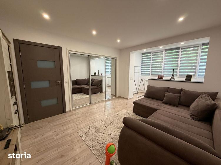 Apartament de vanzare 2 camere Micro 20 - 9
