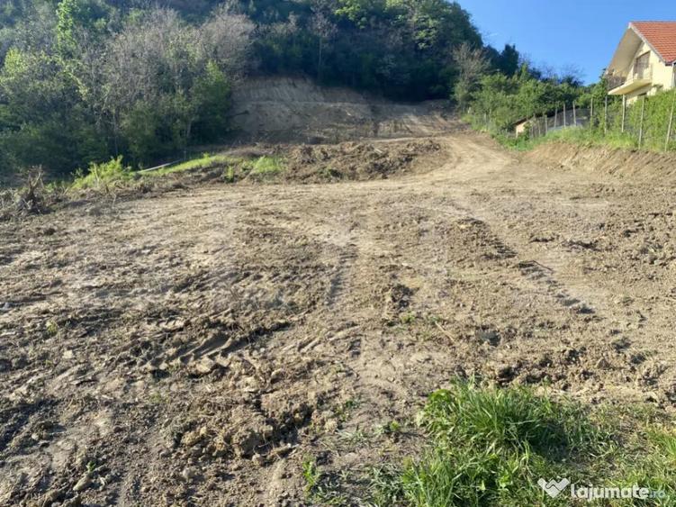 Teren intravilan cu toate utilitatile, 600 mp, zona Episcopi - 4