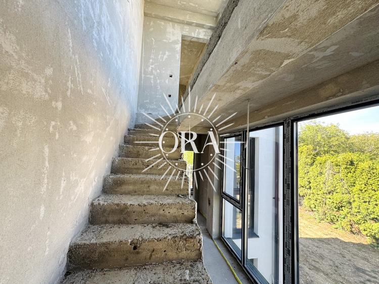 CASA INDIVIDUALA CU CF - SEMIFINISATA - CU CF - CARTIERUL GRUIA - 4