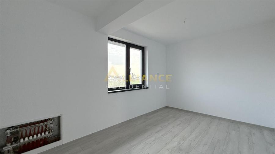 Casa Individuala - 4 camere - 2 bai - 352 mp teren - 9