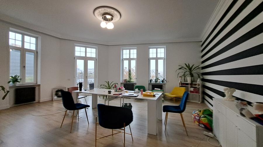 SPATIU BIROU - AMENAJAT LUX - PIATA UNIRII - 2