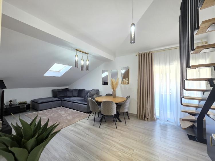 Apartament cu trei camere pe doua niveluri, tip vila, zona Tractorul - 10