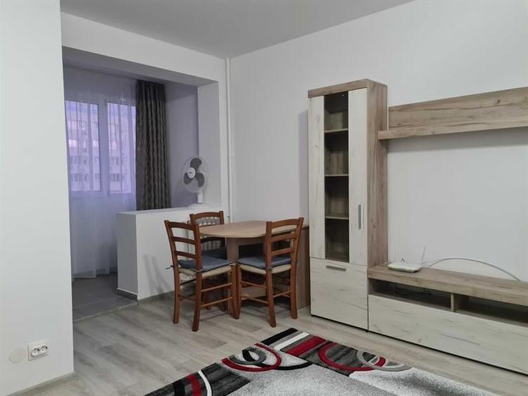 Garsonieră semidecomandată în Dristor