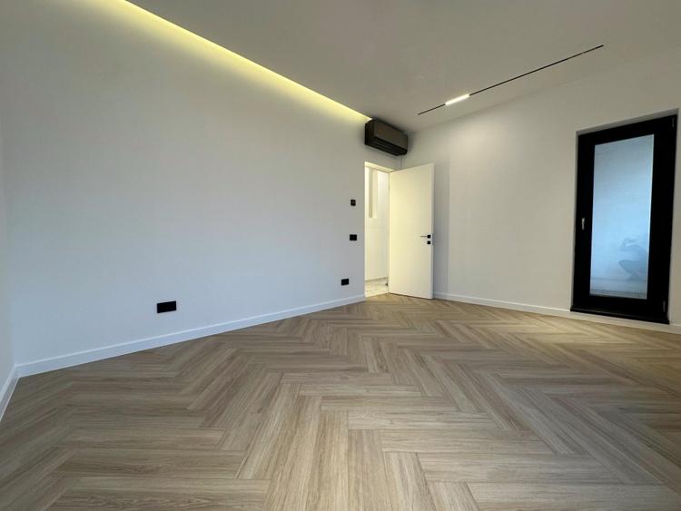 De Vanzare! Vila premium individuala cu 5 camere in Pipera-Tunari / Comision 0% - 14