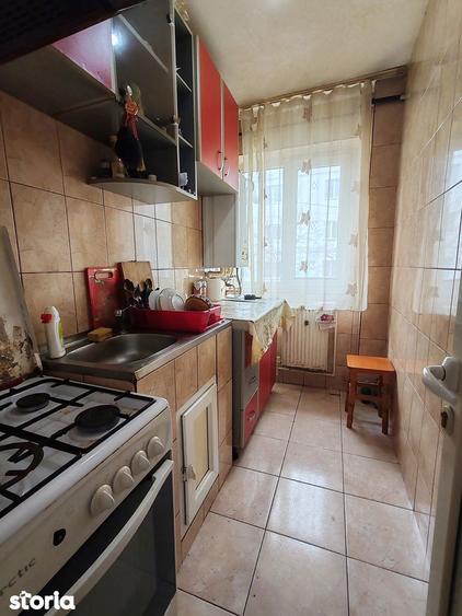 Apartament 2camere Nord/Negru Voda, etaj 1, centrala, balcon inchis - 6