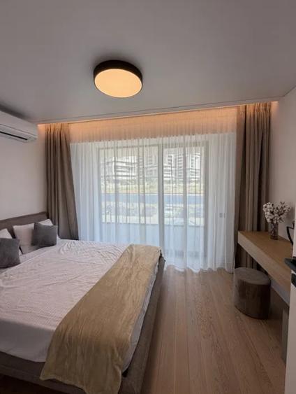 Apartament cu 3 camere decomandat în Barbu Văcărescu