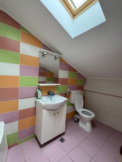 Vila ideala pentru sediu firma sau 2 familii - 16