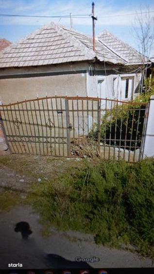 Casa batraneasca in Ovidiu - 1