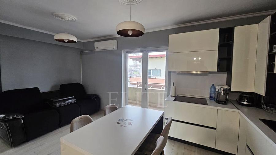Apartament 3 camere în zona CALEA TURZII - 12