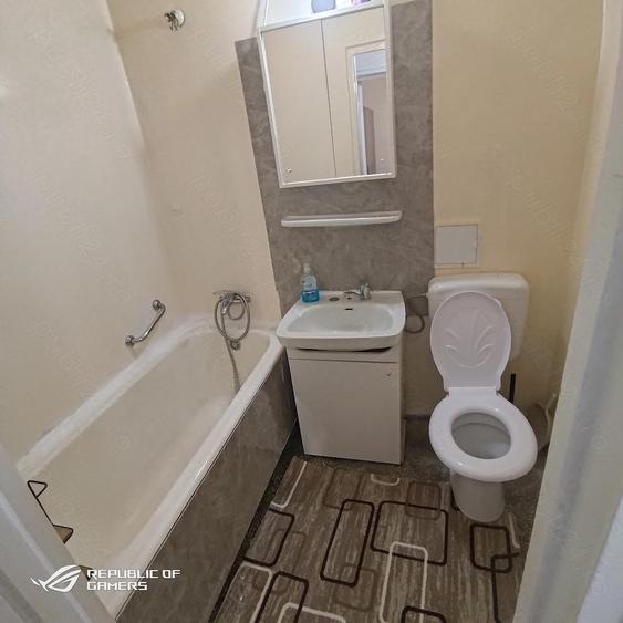 Inchiriez apartament cu 3 camere - 7