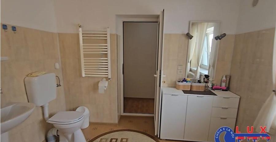 ID 6677 Casa LA CHEIE - DE VANZARE - 11