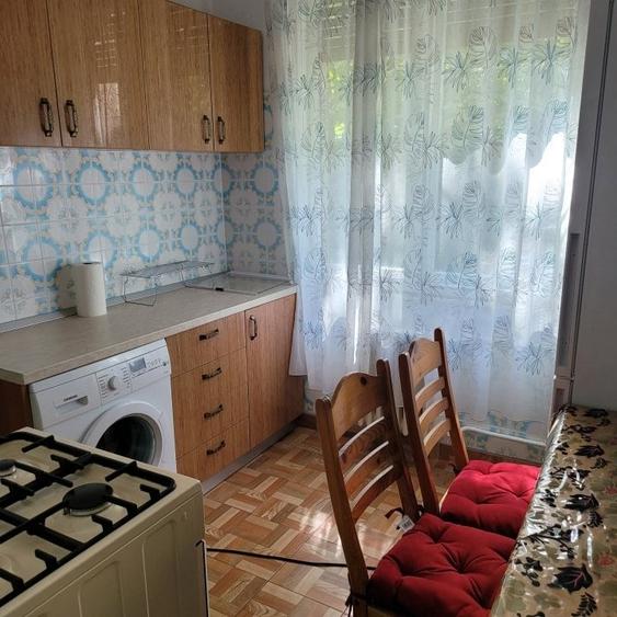 2 CAMERE DECOMANDATE MEDICINA - 19