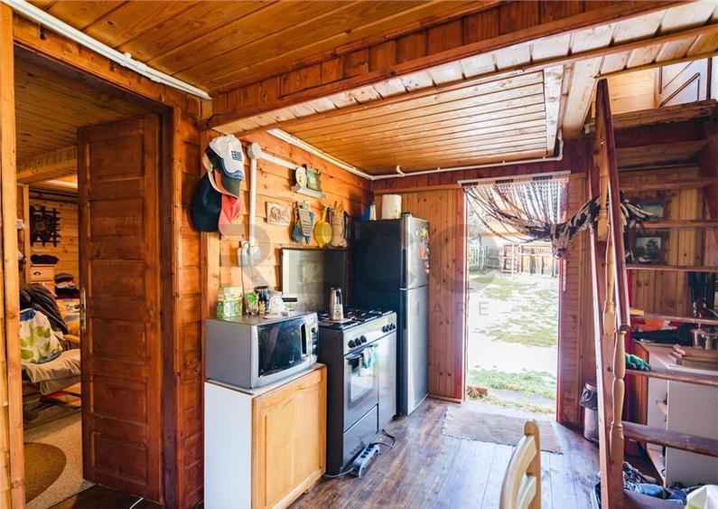 Pensiune cu 10 camere si 3700 mp teren, Arieseni - 11