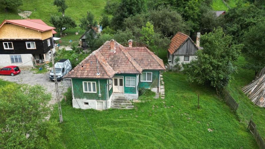 Teren 6,135mp Moieciu de Jos / Strada Principala - 16