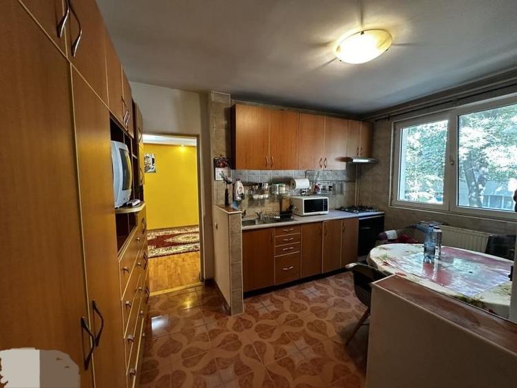 APARTAMENT DE VÂNZARE CU 3 CAMERE IN PAJURA SEC.1 - 6