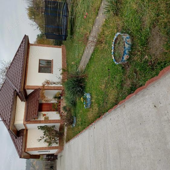 Casa ?i teren - 1
