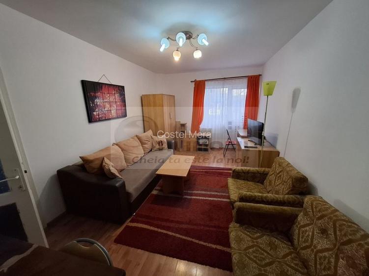 Apartament 2 camere Piat?a? Unirii - 460 euro