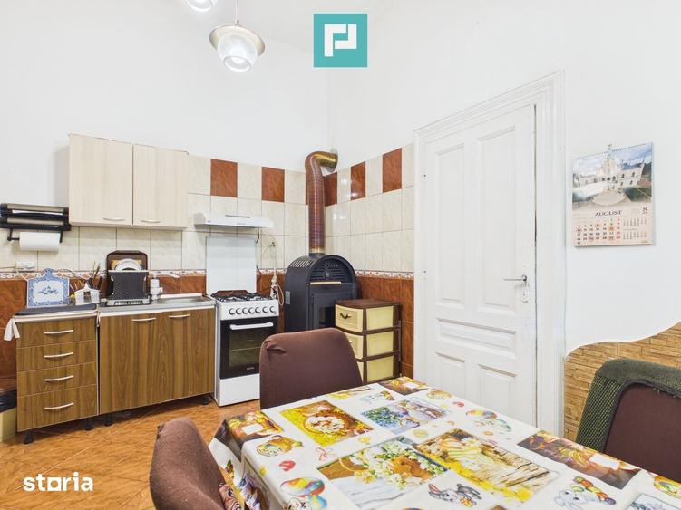 Casă cu 3 camere cu Teren 369 Mp în Păuliș