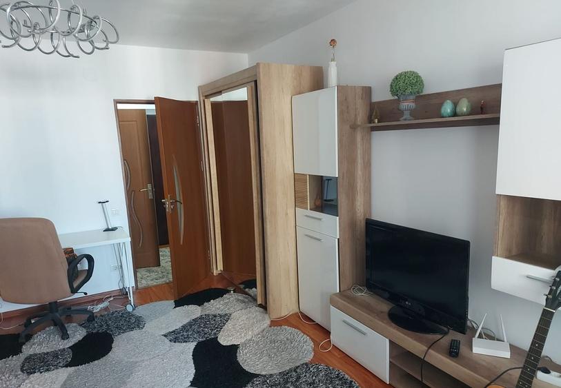 Garsonieră în Titan