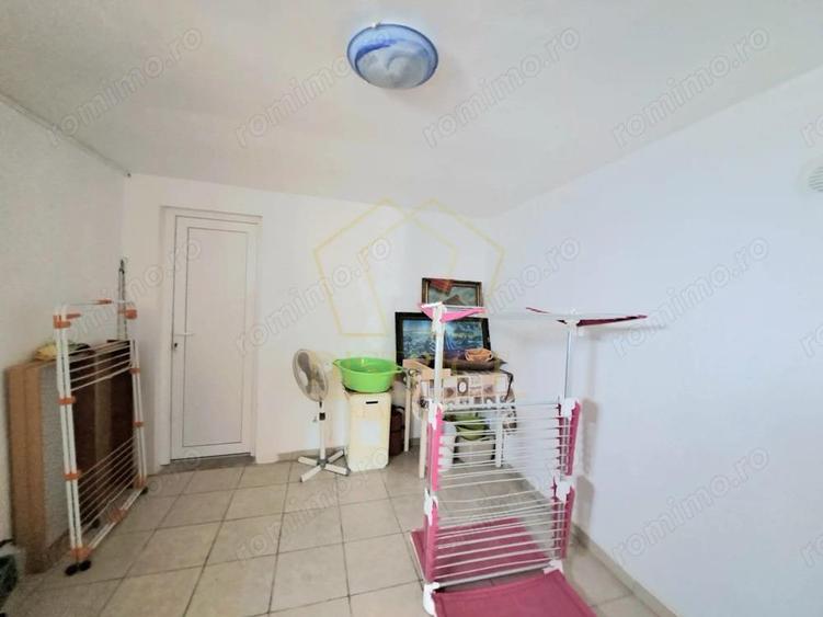 Casa individuala spatioasa, renovata total pe parter I Recas | COM 0% - 5