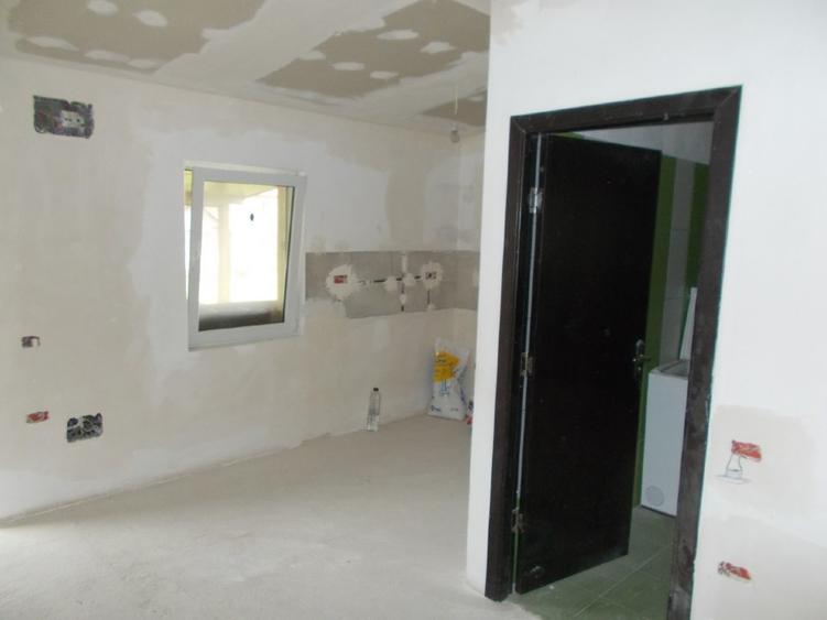 Casa Parter+Parter+Mansarda, Ianova, 5 camere, 720 mp teren - 10