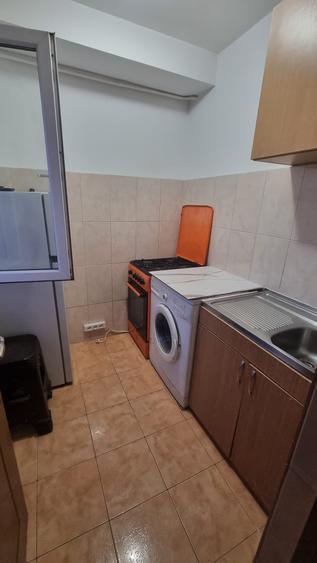 vânzare apartament 2 camere zona  Tomis Nord - 2