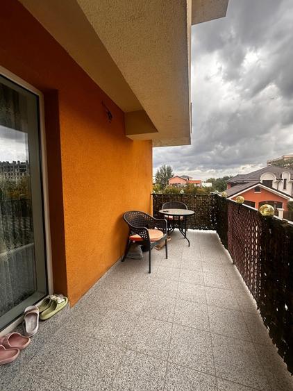 SECTOR 4- APARTAMENT 3 CAMERE 2 BAI - Etaj 1 - 18