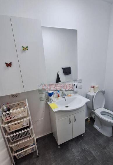 Casa in?iruita P+1+M - 4 camere - 2 terase - curte - 9