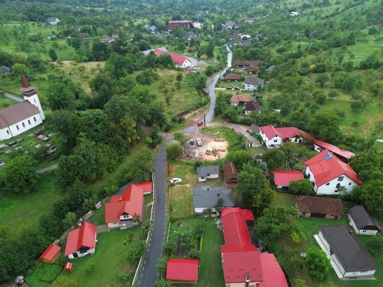 De vânzare casă din caramida cu teren – zonă Pensiunea Secret Garden - 20