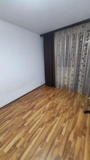 Vanzare apartament 2 camere Titan-Codrii Neamtului, pret negociabil - 3