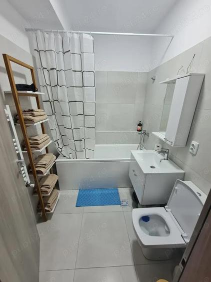 Inchiriez apartament cu 3 camere - 3