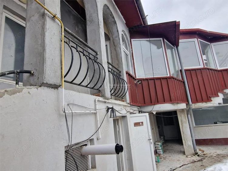 Resita Central Sp.Comercial 415 mp.Comision 0 Cumparator - 4