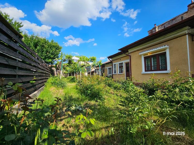 Marriott, vanzare casa si teren 388mp. - 1