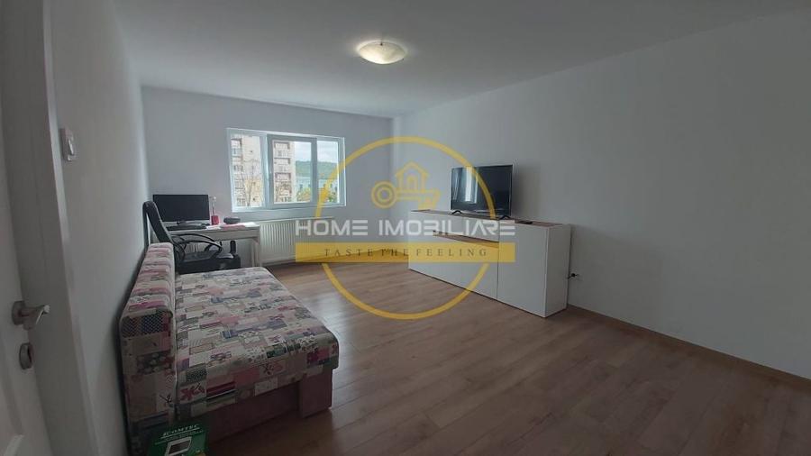 Apartament 2 Camere Decomandat 54 Mp Renovat Bloc 1985 Nicolina-Rond Vechi - 1