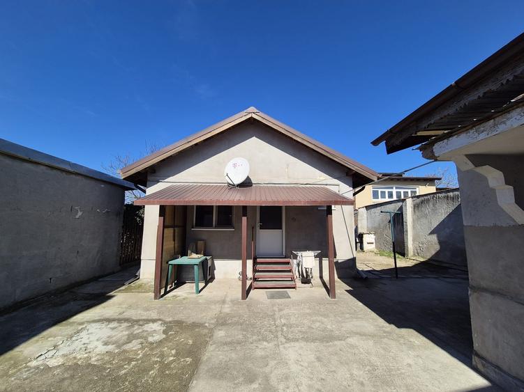 Chiajna - str Eroului, vanzare 2 corpuri de casa - 4