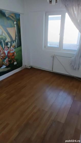 Inchiriez apartament 3 camere - 5