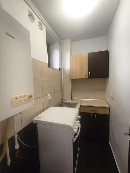 Piața Sudului / Berceni – Studio - 380 EUR - 6