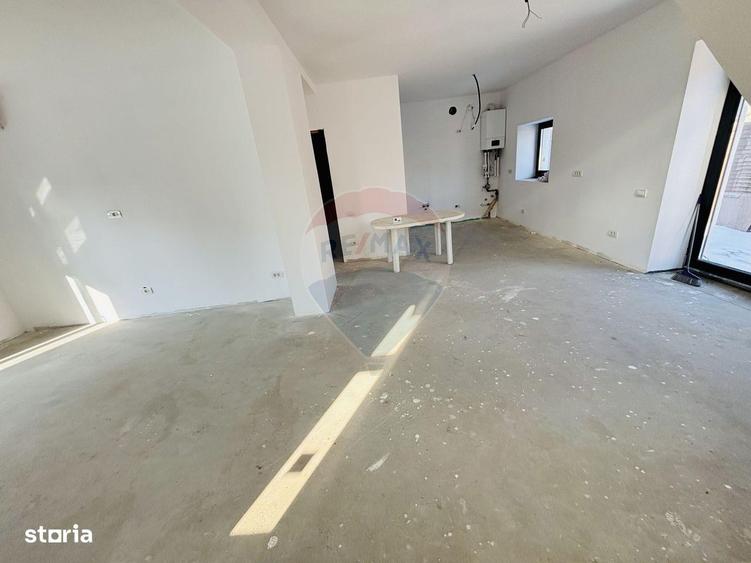 Vila cu 4 camere de vanzare - 1