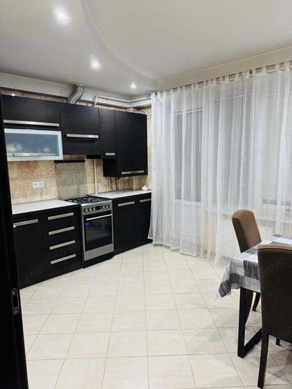 Garsoniera de inchiriat in zona Liceului Saguna - 1