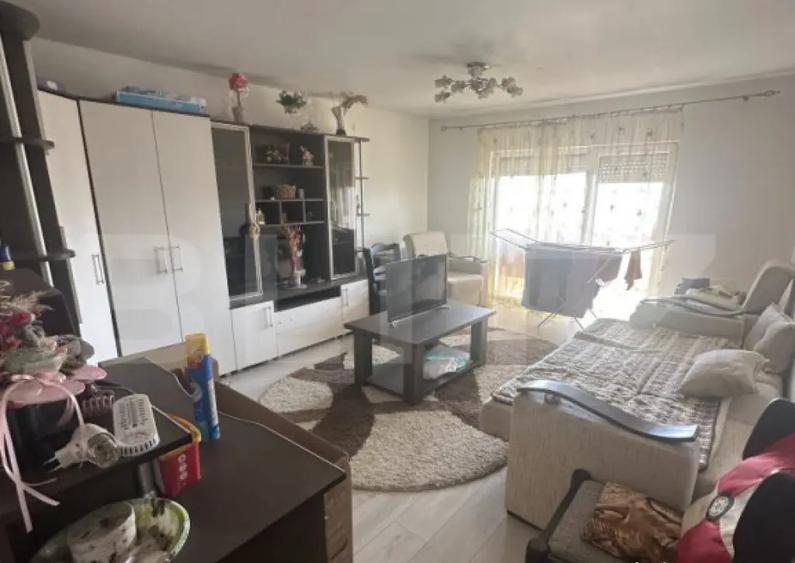 Apartament cu 2 camere, 64 mp, zona Micro 17 - 1