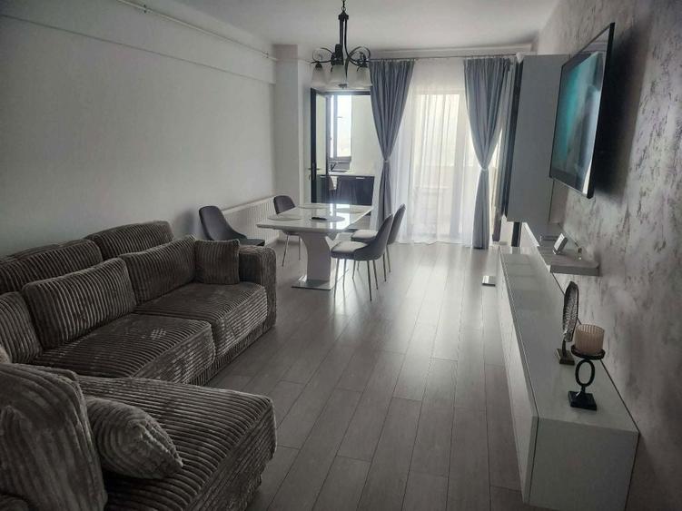 Apartament 3 camere de vanzare Ansamblu Rezidential RO - 3